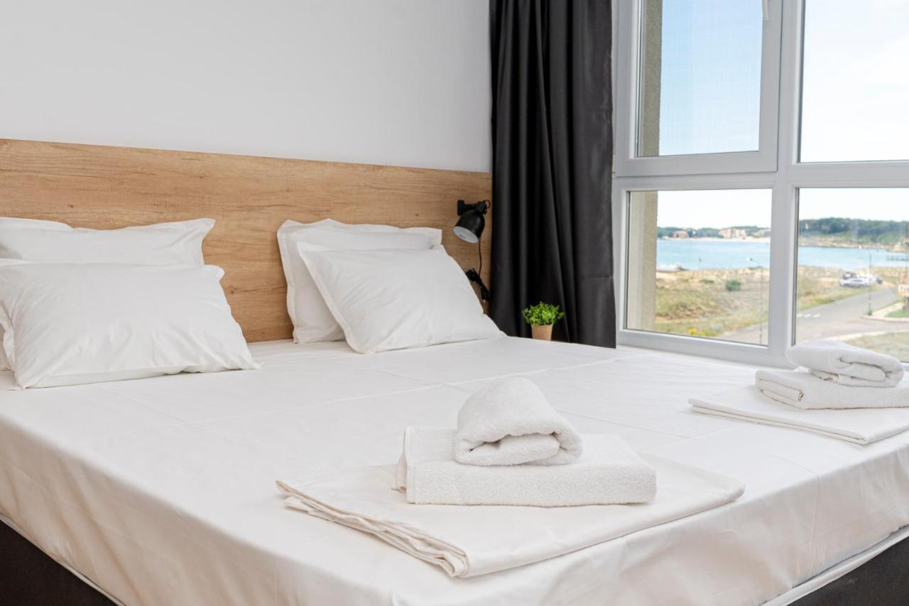 Aparthotel Primorsko Luaran gambar