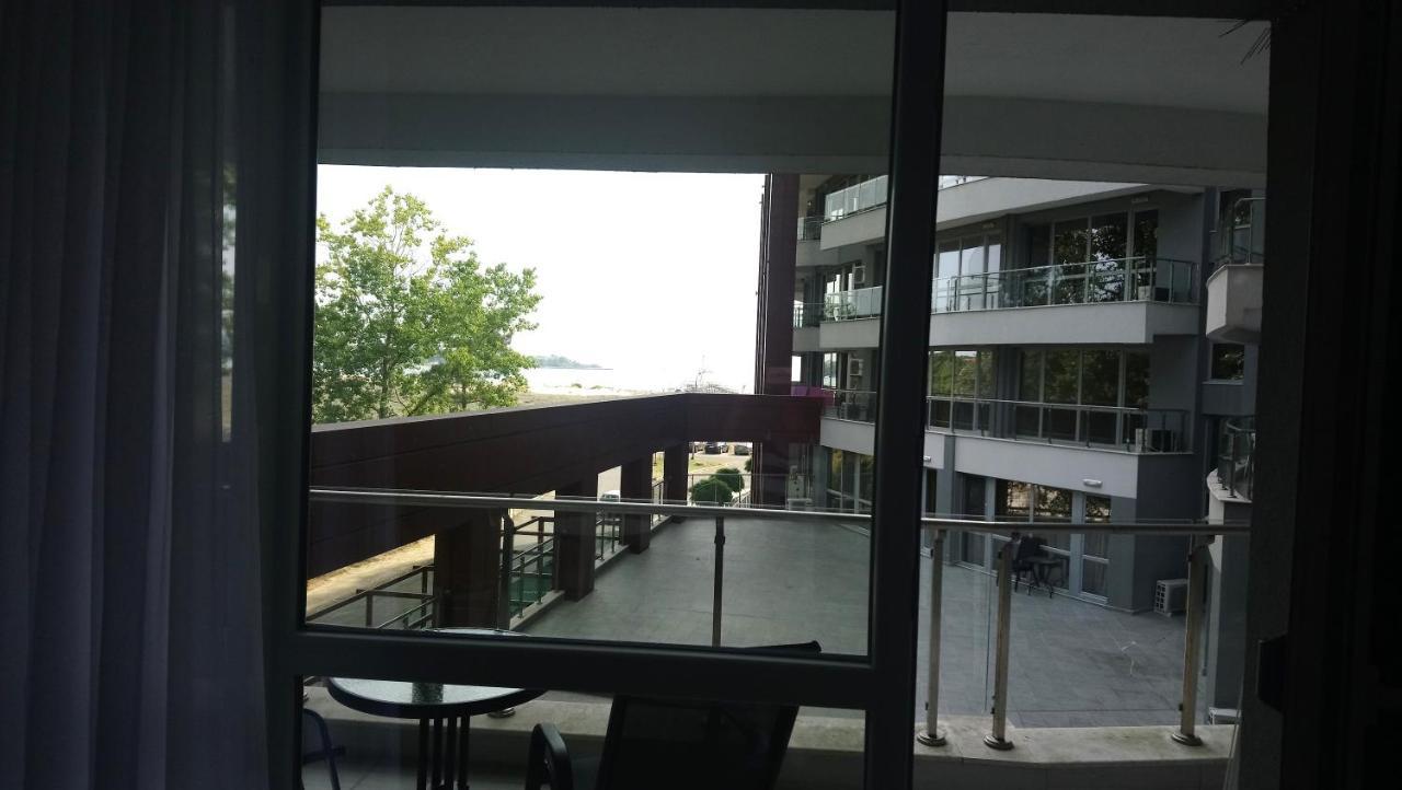 Aparthotel Primorsko Luaran gambar