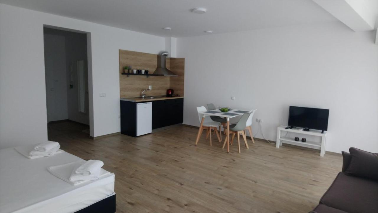 Aparthotel Primorsko Luaran gambar