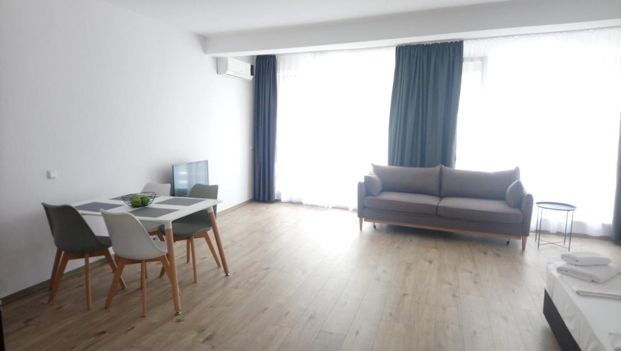 Aparthotel Primorsko Luaran gambar
