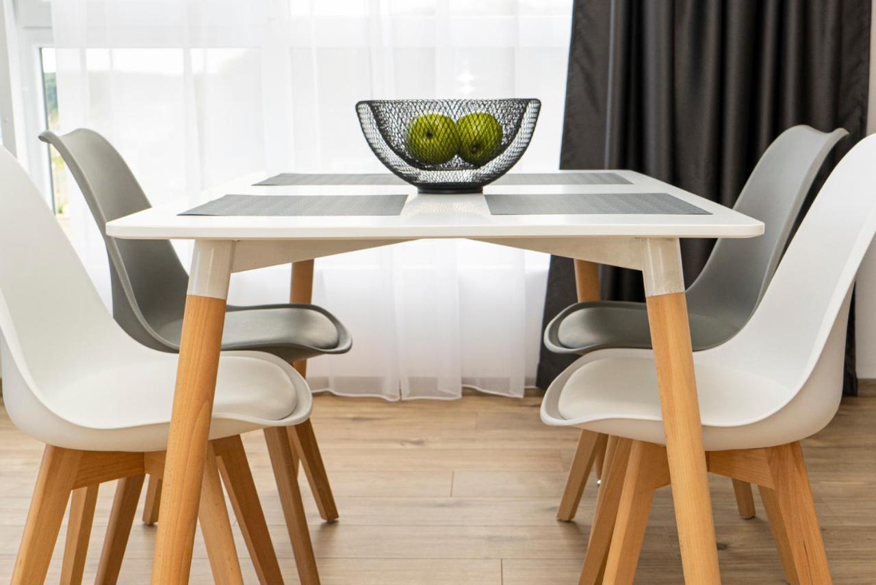 Aparthotel Primorsko Luaran gambar