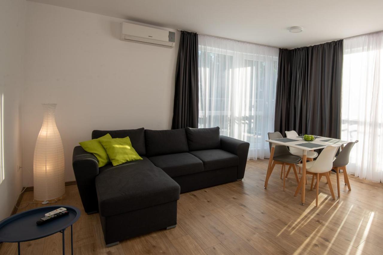Aparthotel Primorsko Luaran gambar
